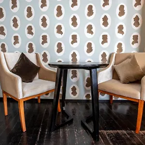 https://hotel-esperance.brusselshotelsbook.com